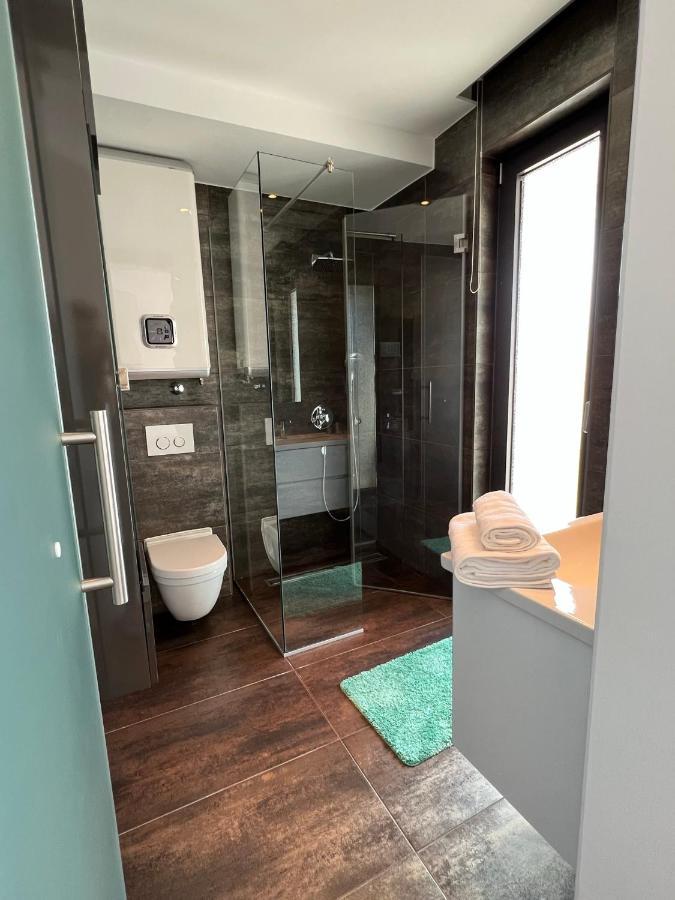Luxury Laurus Penthouse With Awesome Sea View Apartment พรีมอชเตน ภายนอก รูปภาพ
