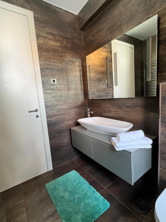 Luxury Laurus Penthouse With Awesome Sea View Apartment พรีมอชเตน ภายนอก รูปภาพ